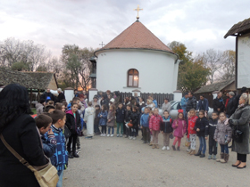 Povratak Majke Angeline u njeno Kupinovo