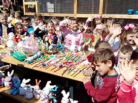 Najmlađi Tovarničani priredili uskršnje šarenilo