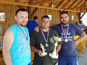 Ribolovci pecali za Uroša