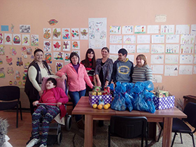 Šimanovčanke obradovale mališane