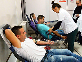 U Pećincima krv dalo 47 lica