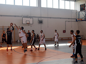 Pink dobio opštinski derbi