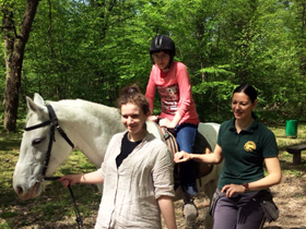 Terapijsko jahanje – emotivna i psihološka podrška