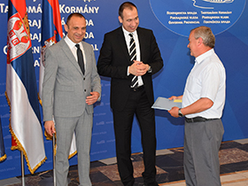 Opština Pećinci potpisala ugovore za dva projekta