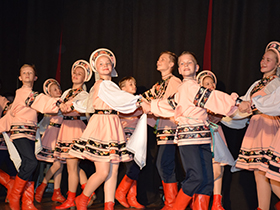 „Kaljinka“ i „Tamo daleko“ na sceni pećinačkog KC