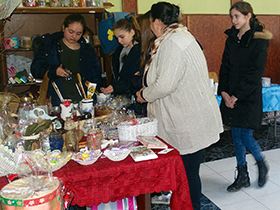 Počeo „Šimanovački osmomartovski bazar“