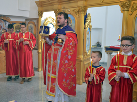 U Pećincima održana velika litija za Vrbicu