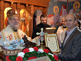 Osvećen hram u Ašanji, počinje obnova hrama u Kupinovu