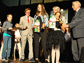 Veselo i raspevano u pećinačkom KC