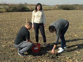 U toku uzorkovanje zemljišta za besplatnu analizu