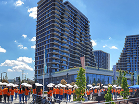 Pećinački maturanti plesali na Sava promenadi