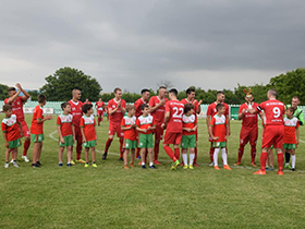 Šampionski pehar za Pećinčane