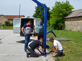 Uređenje terena pred slavu u Brestaču