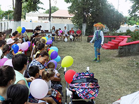 „Pipi duga čarapa“ oduševila mališane u Ogaru i Donjem Tovarniku