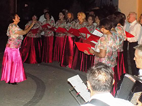 DEVRNJA: Brojna publika nas obavezuje