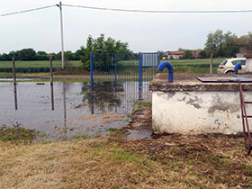 Do sutra otežano vodosnabdevanje u Pećincima