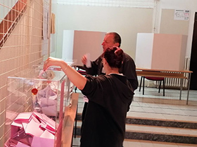 Do 19 časova glasalo 67,4 % birača