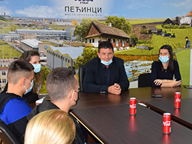 Mali parlamentarci kod predsednika