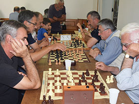 Polovičan uspeh naših šahista