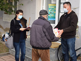 Paketi pomoći za 19 porodica