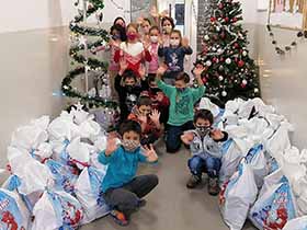 Opština i ove godine obradovala mališane paketićima