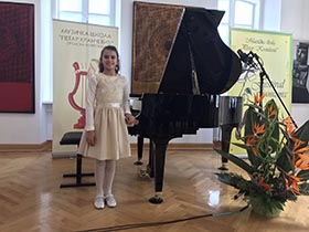 Novi uspeh male pijanistkinje iz Kupinova