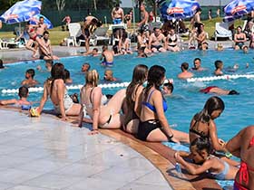 Otvorena kupališna sezona na pećinačkim bazenima