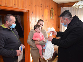 Higijenski paketi za 163 novorođenčeta