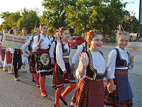 Igrom do prijateljstva