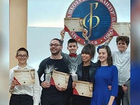 Прва награда за младог пећиначког тамбураша