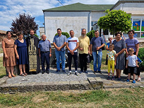 Захвални прецима који су крвљу извојевали слободу