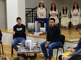 Вече писане речи и сликарства у Карловчићу