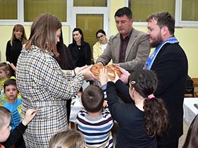 Вртић Камени обележио Благовести