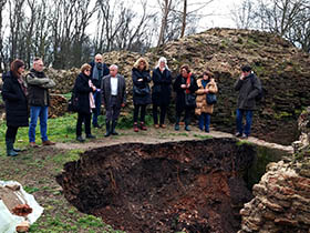Купиник је снажан идентитетски симбол