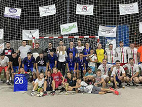 Шампионски пехар за екипу из Пећинаца