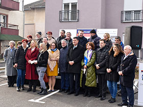 Уручени кључеви 12 новосаграђених станова избегличким породицама