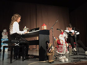 Новогодишњи концерт Тошиних ђака