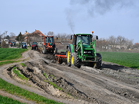 Сложним радом до бољих атарских путева