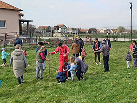 По једна садница за свако дете