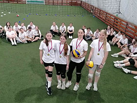 Медаље за најуспешније пећиначке одбојкашице