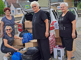 Пећиначком ЦК неопходна гардероба за децу школског узраста