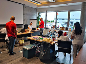 Запослени у три компаније дали крв у ванредној акцији