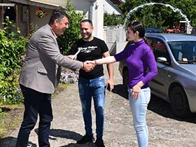 50.000 динара за сваки млади брачни пар у општини Пећинци (Видео)