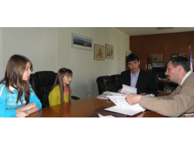 Zbirka pesama mladih talenata