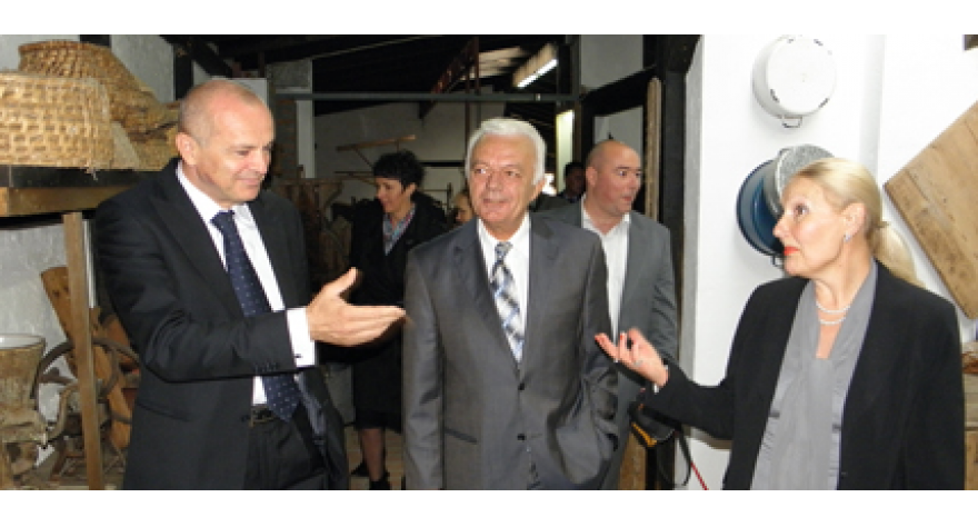 Hrvatski ambasador u Pećincima