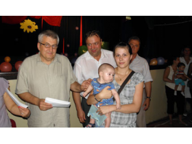 Bebama rođenim u 2012. po 20.000 dinara