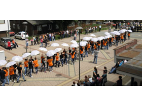 Ples tolerancije odigran i u Pećincima