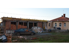 Crkvena sala pod krovom do Nove godine