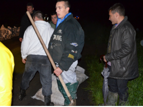 Podignut nasip na putu Obrež-Kupinovo