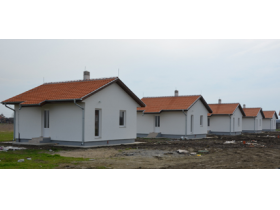 Pet montažnih kuća ponuđeno u zakup